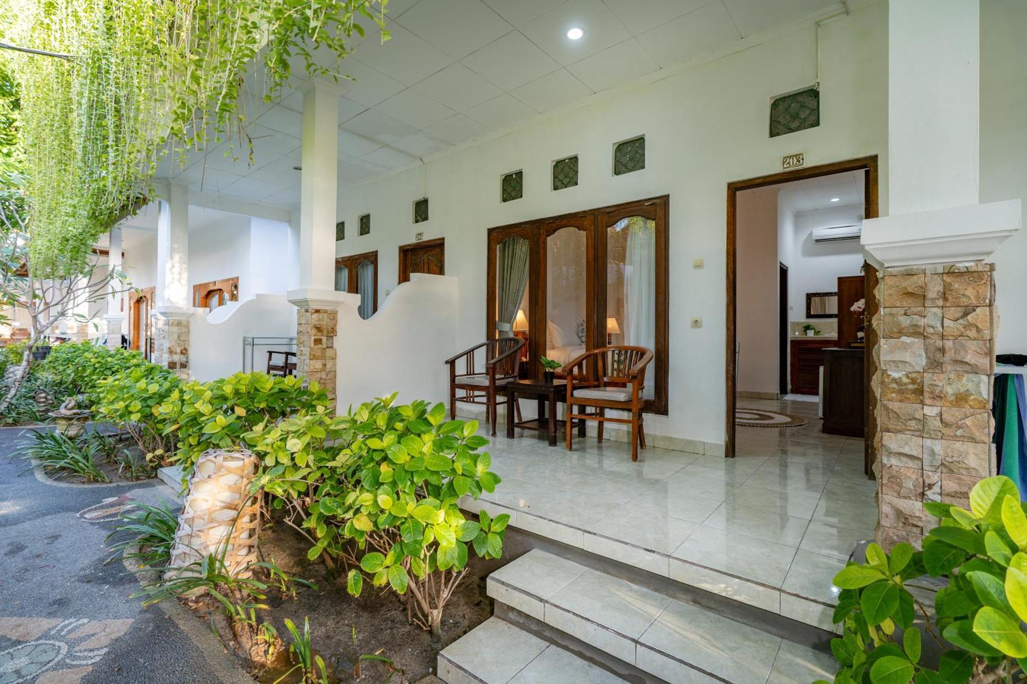 Nusa Indah Bungalow Nusa Lembongan Exterior foto